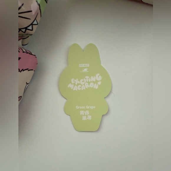 Nwt  100% authentic Labubu Green grape Exciting macaron Pop Mart - Picture 4 of 8